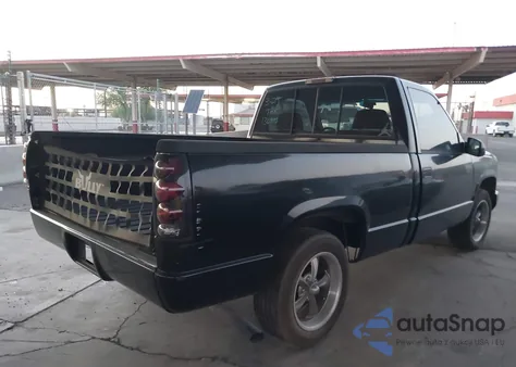 1996 Chevrolet Gmt-400 C1500 z USA, uszkodzony, nr VIN 1GCEC14M5TZ136995